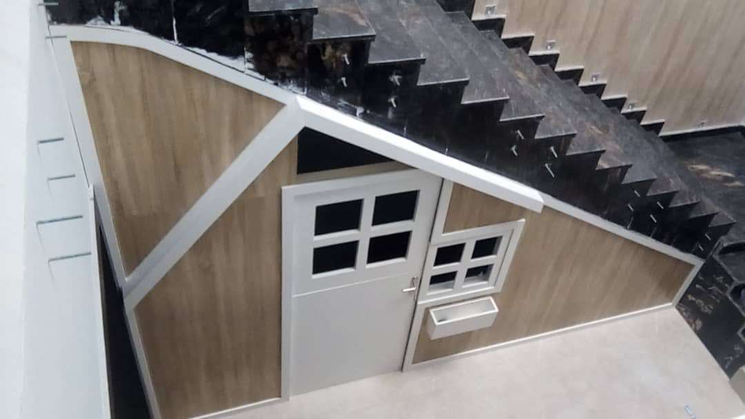 steadfastinter2's tweet image. Playhouse in progress!!
Can’t wait to share full pics with you guys .
Yes you can make use of that empty space for something creative.🛠
#playhouse #madeinnigeria🇳🇬 #steadfastinteriors