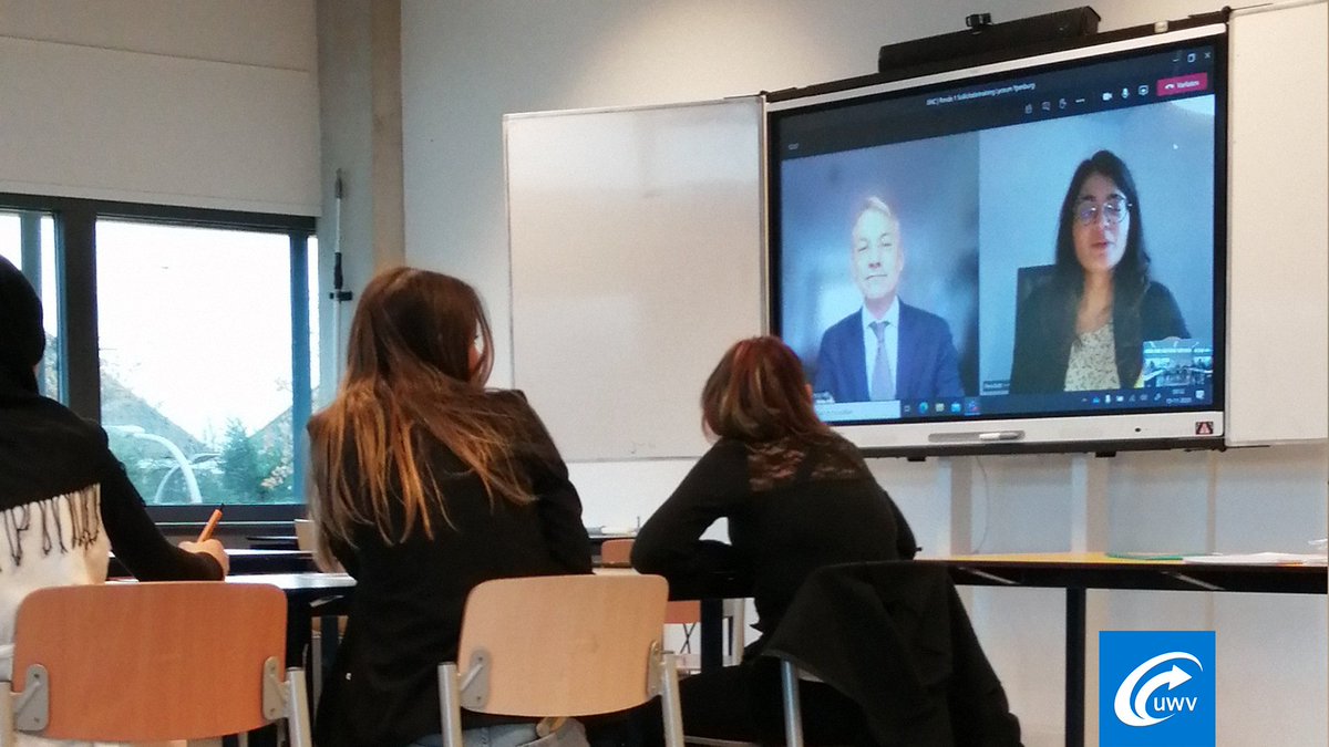 ‘Vorige week heb ik in samenwerking met <a href="/JINC/">JINC</a> een sollicitatietraining mogen geven aan leerlingen van het Lyceum Ypenburg. Mooi om bij te dragen aan een maatschappij waarin álle kinderen gelijke kansen krijgen’, aldus onze voorzitter van de Raad van Bestuur Maarten Camps.