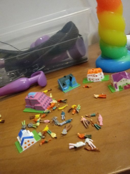 Got to do my 1st tiny man/giant lady show with my new tiny toys. Fun, unique fetish! Ya, i will godzilla<a href="/tag/undercover"class="tags"><span>#undercover</span></a><a href="/tag/exhibitionist"class="tags"><span>#exhibitionist</span></a><a href="/tag/camgirlsrock"class="tags"><span>#camgirlsrock</span></a><a href="/tag/sexworkers"class="tags"><span>#sexworkers</span></a>