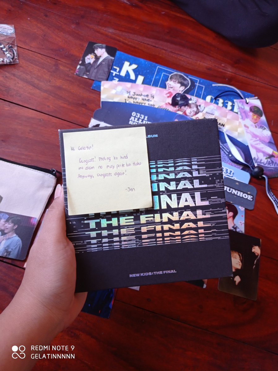 istanjunbob's tweet photo. thank you so much @0331_Alluring , dumating na siya kanina paaaa. di ko ineexpect na may napanalunan pala akooo. ang gaganda shemms. 

nakakadissapoint na hindi natuloy cse 😓 kinikilig ako habang inoopen koooo 💞 https://t.co/X0JUILa0MU
