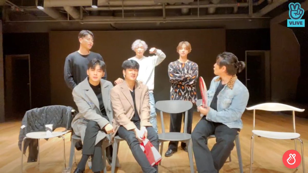 gnanique__'s tweet photo. Do you ever just stare at them and realize how much you love them and you’ve made this far because iKON is always worth the wait and love.... 🥺🥺🥺🥺 https://t.co/9FMrUFgsXz