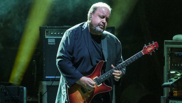 Happy Birthday to Steve Rothery , 61 today 