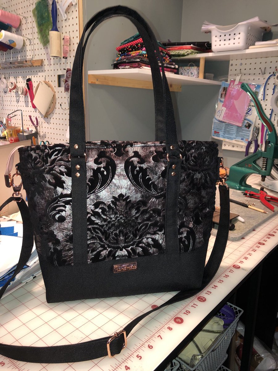 JudithV's tweet image. Handmade  one of a kind. Holiday gift Excited to share this item from my #etsy shop: Custom CICI Tote. RoseGold hardware etsy.me/3nT6Y9p