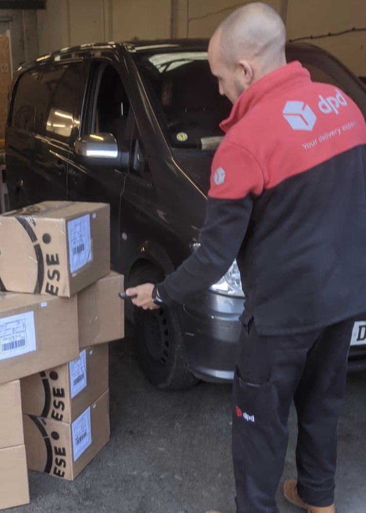 ORDER YOUR NATIONWIDE G.I.Y (grill it yourself) BEFORE 12 PM TO GET IT ON THE THURSDAY DELIVERY , we’ve get a couple of spots free . 👊

#grilledcheese #grillityourself #diy #nationwidedelivery