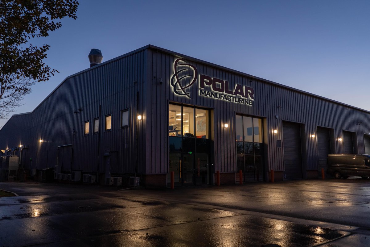 A view of our 25,000 sq. ft facility at night 🌙
#advancedengineering #composites #carbonfibre https://t.co/ZsU1cLdTty