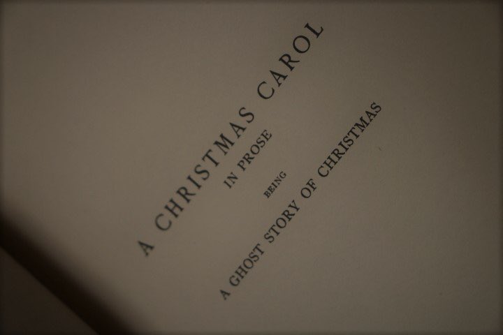 Tom_William_Kay's tweet photo. A recorded reading of A Christmas Carol, from Sunday 29th November (1st day of Advent) to Xmas Eve @jennaaugen #Christmas2020 #audiobook #AChristmasCarol #free #ghoststory https://t.co/Tw66tO2Ws9