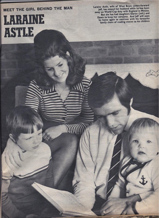 #166 - More Jackanory, this time with Jeff Astle.....