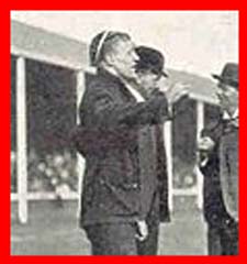 #rugby history Died today 25/11 in 1965 : Vincent Cartwright (England) rugby v Ireland in 1903, 1905, 1906 https://t.co/aG2IwX0wTU https://t.co/wbYUioCOSW