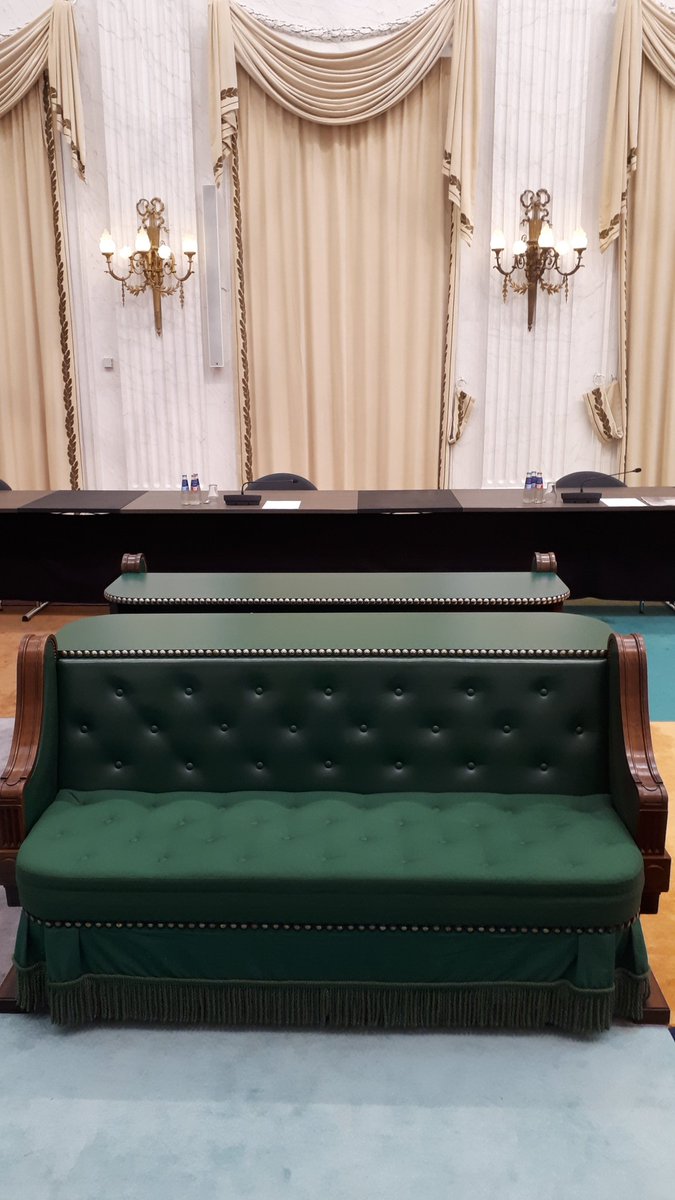 wouter2502's tweet photo. Zit weer in de Oude Zaal https://t.co/VVa3fde5mt