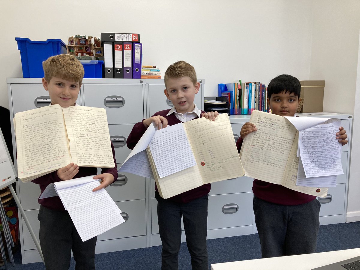 St_JamesSchool's tweet photo. Gentlemen from Year 3 with their #amazing writing and super progress since September. Excellent work lads 👍🏻 #starwriter #writingstar https://t.co/TBy74TPgeg