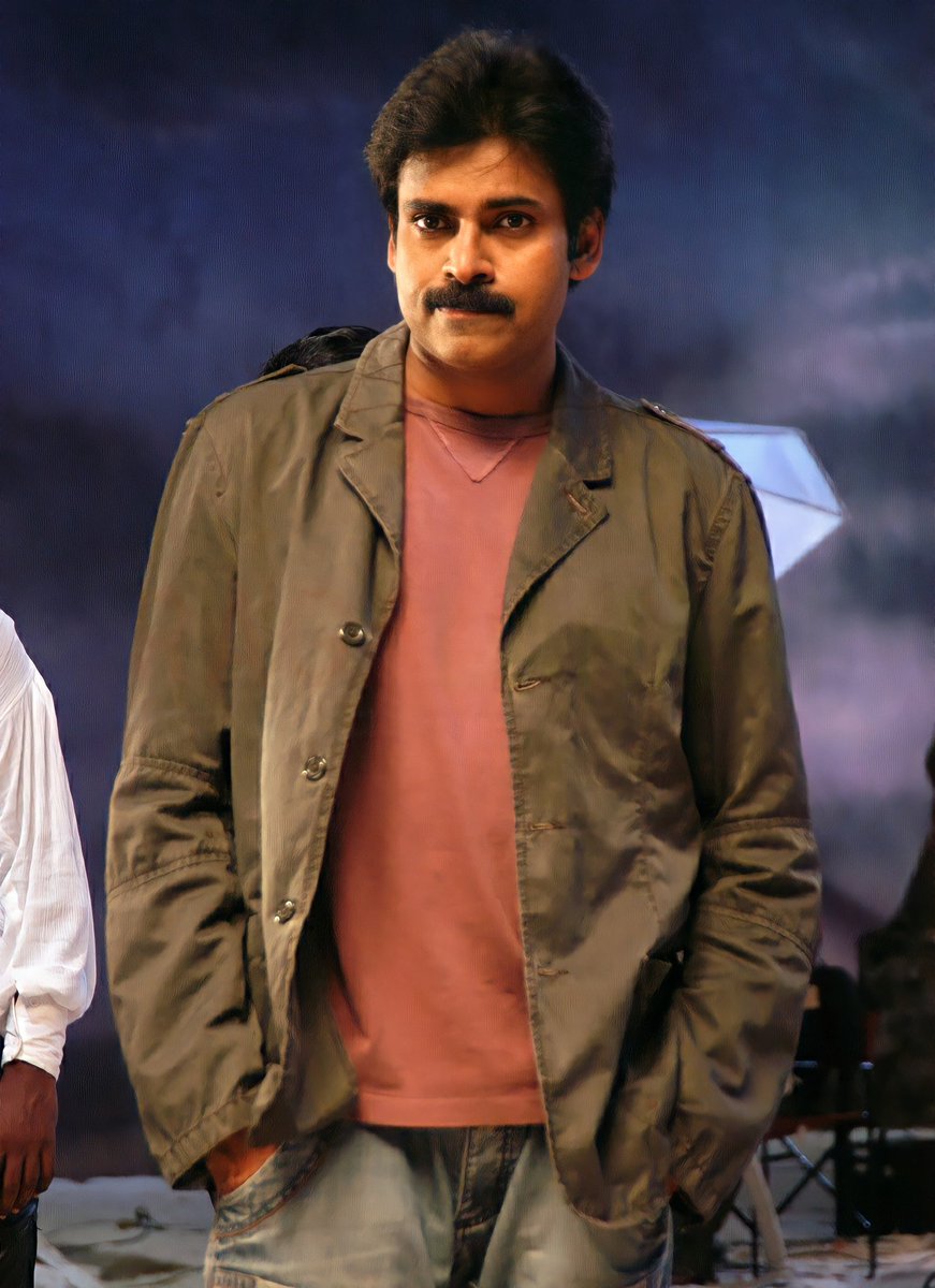 PK_Addicts's tweet photo. Jalsa Stills 

@PawanKalyan 🤩❤️ https://t.co/vXEj9rW9RE