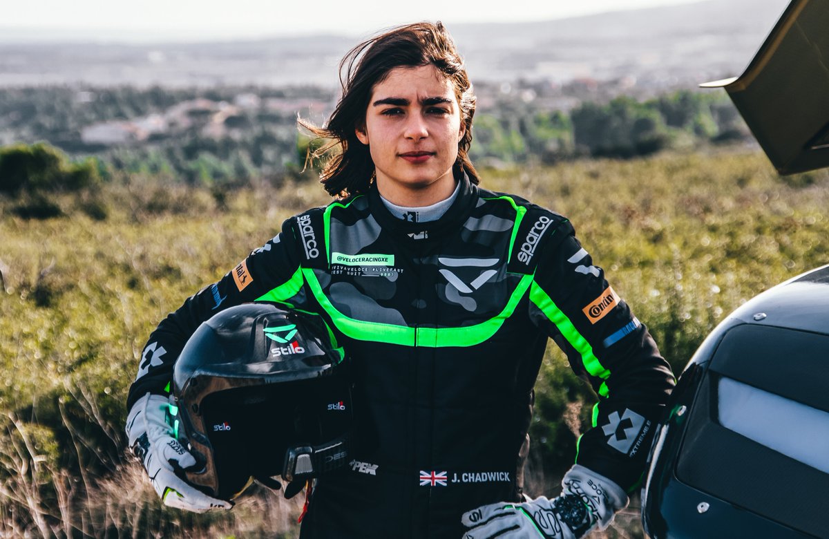 MatraxRacing's tweet photo. #ExtremeE | @WilliamsRacing development driver and @WSeriesRacing Champ @JamieChadwick55 🇬🇧 joins @VeloceRacingXE 🚙 for the inaugural season of @ExtremeELive all-electric ⚡️ #offroad series. #JamieChadwick55 #VivaVeloce
📸 Veloce Racing https://t.co/IBB7e2vCMC