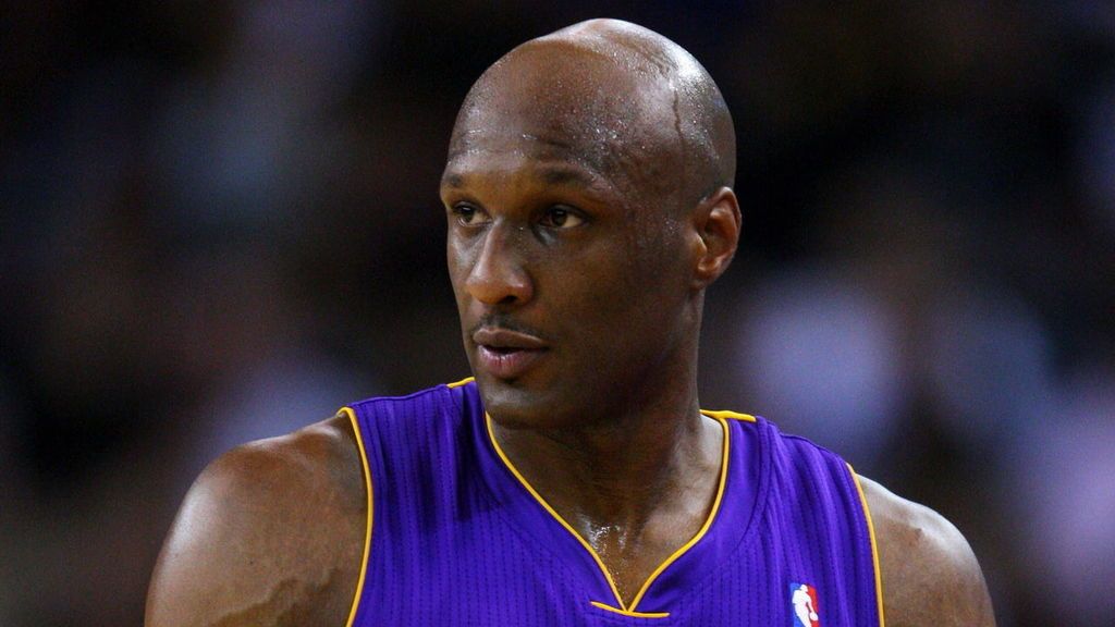 piodeportes's tweet photo. Lamar Odom, exjugador de la NBA, lanzara un documental que recorrerá su vida en donde hablará de sus demonios, sus adicciones y el drama que casi termina con su vida en 2015. El documental se llama "Lamar Odom renacido" y aseguro que va a "contar toda mi verdad sin filtros" #P0S https://t.co/O18uhXNarx