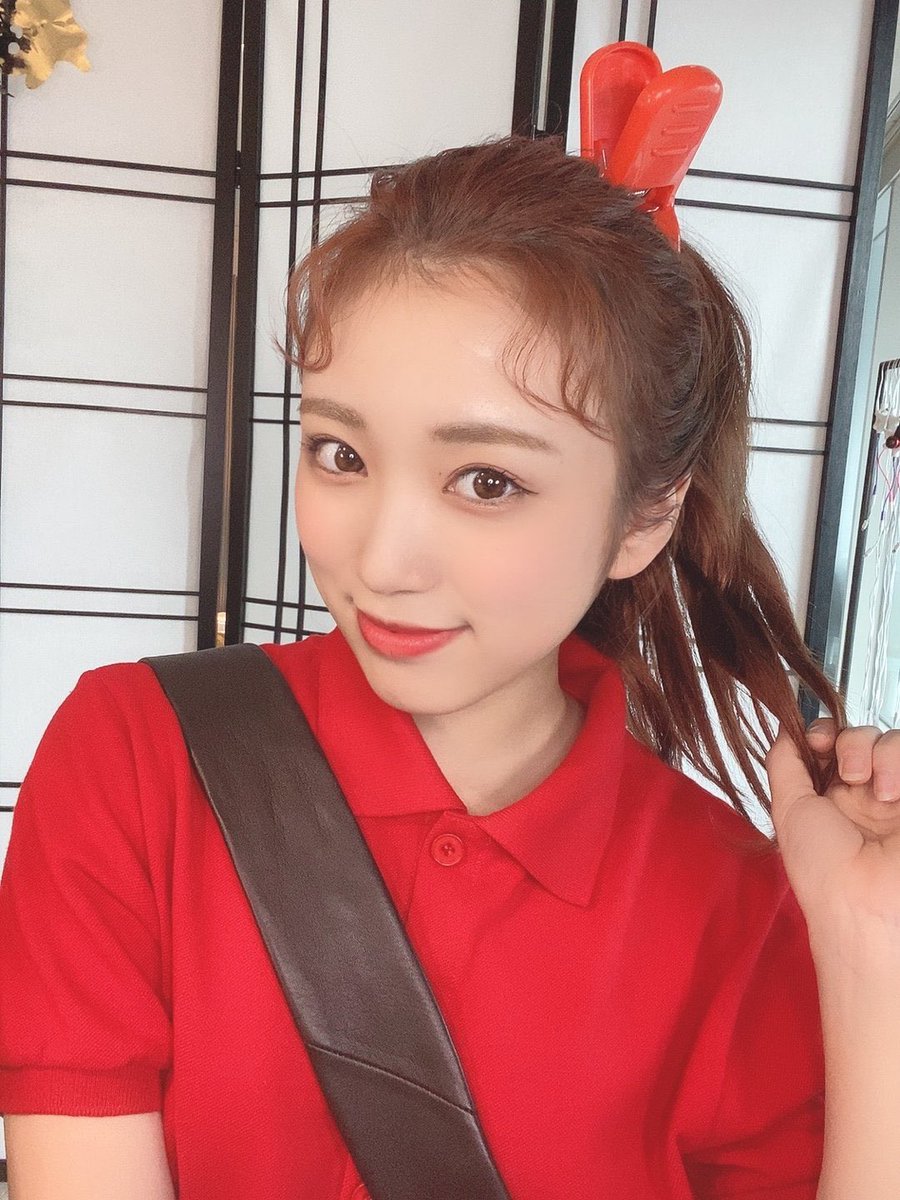 hiro1121_'s tweet photo. 悔しいからめっちゃ好きな奈子の写真とIZ*ONEはこんなにも強いんだぞ！という写真🥺🥺🥺
#IZONE https://t.co/IoMjzRwk1t