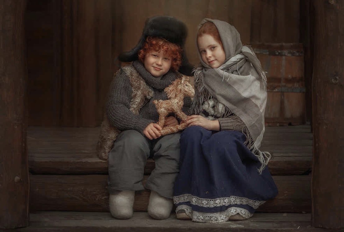 لا تهمل شخص حريص بالسؤال عنك ولا تخذل قلبًا يهتم بك ويضحى من أجلك ..