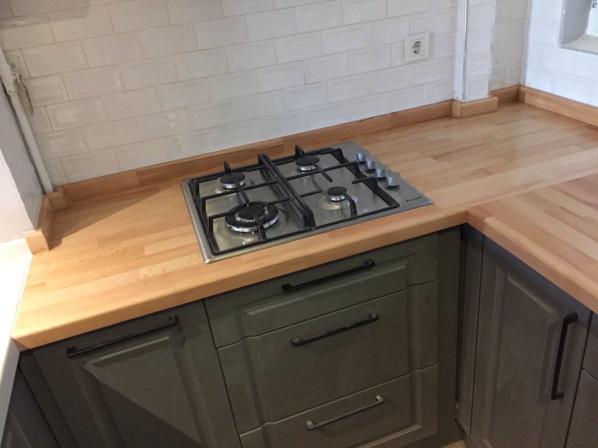 Mutfak Tasarımı ve ahşap tezgah uygulamamız 👩🏻‍🍳 👨🏻‍🍳#woodenkitchencountertops #edgegluedpanel #naturalwoodtable #walnut #beech #oak