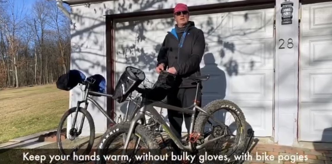 FitLabDeepCreek's tweet photo. #WellnessWednesday #ColdWeather #FitTip from #FitLabPGH #podcast (link below): #LifestyleHacks for #WinterCycling so you can #KeepMoving year-round!
#pogies #StayWarm #StaySafe #MoveMore #bikepgh #fatbike #salsacycles
https://t.co/CkDOnTWaUU https://t.co/gfPUZ2UZMl