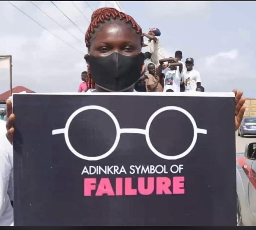 NsiaAvena's tweet image. Indeed #JohnMahamaDelivers and #AkufoAddoIsCorrupt 👂✍️🤳