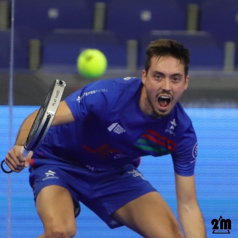 CON HAMBRE DE BOLA

#JoseRico#
📸 @dosmsports 📸

#HakunaMatata #Esfuerzo #Lucha #Padel #Padelon #Padelazo #Accion #Sport #Deporte #Lovepadel #Canon