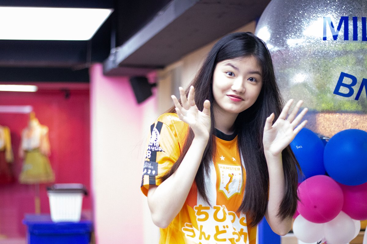 pocketsfanpage's tweet photo. กิงจ้วยยยยยยยย🐥💕
#ViewPocket #ViewFinder #ViewBNK48 https://t.co/2ejl2u1GHE
