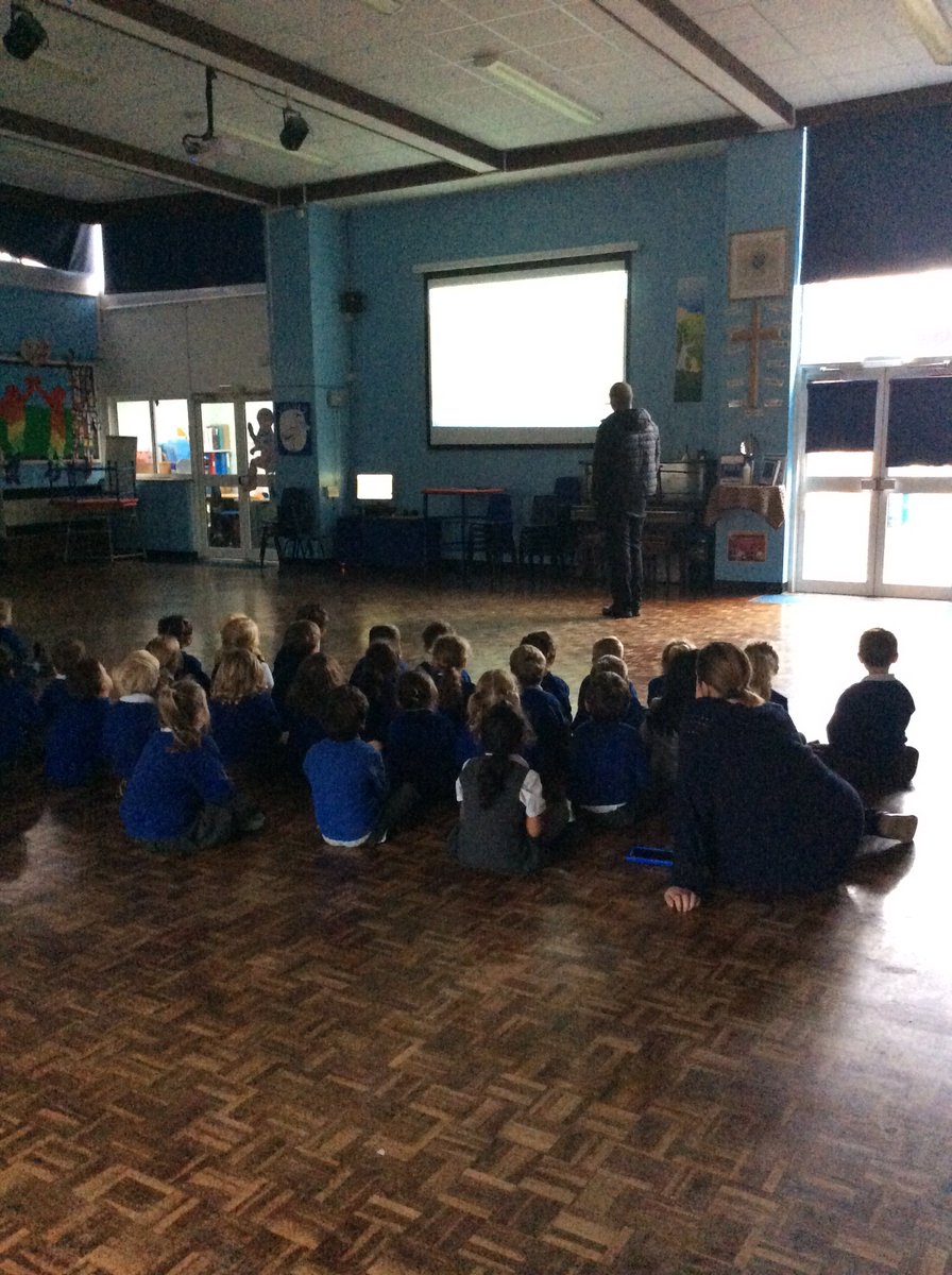 SissonMrs's tweet photo. Reception @ClivetheCrane  had a visit from Firefighter Sisson this morning to find out what it is like to work at night time and about some of the jobs they have to do! https://t.co/6uRrWhQOWh