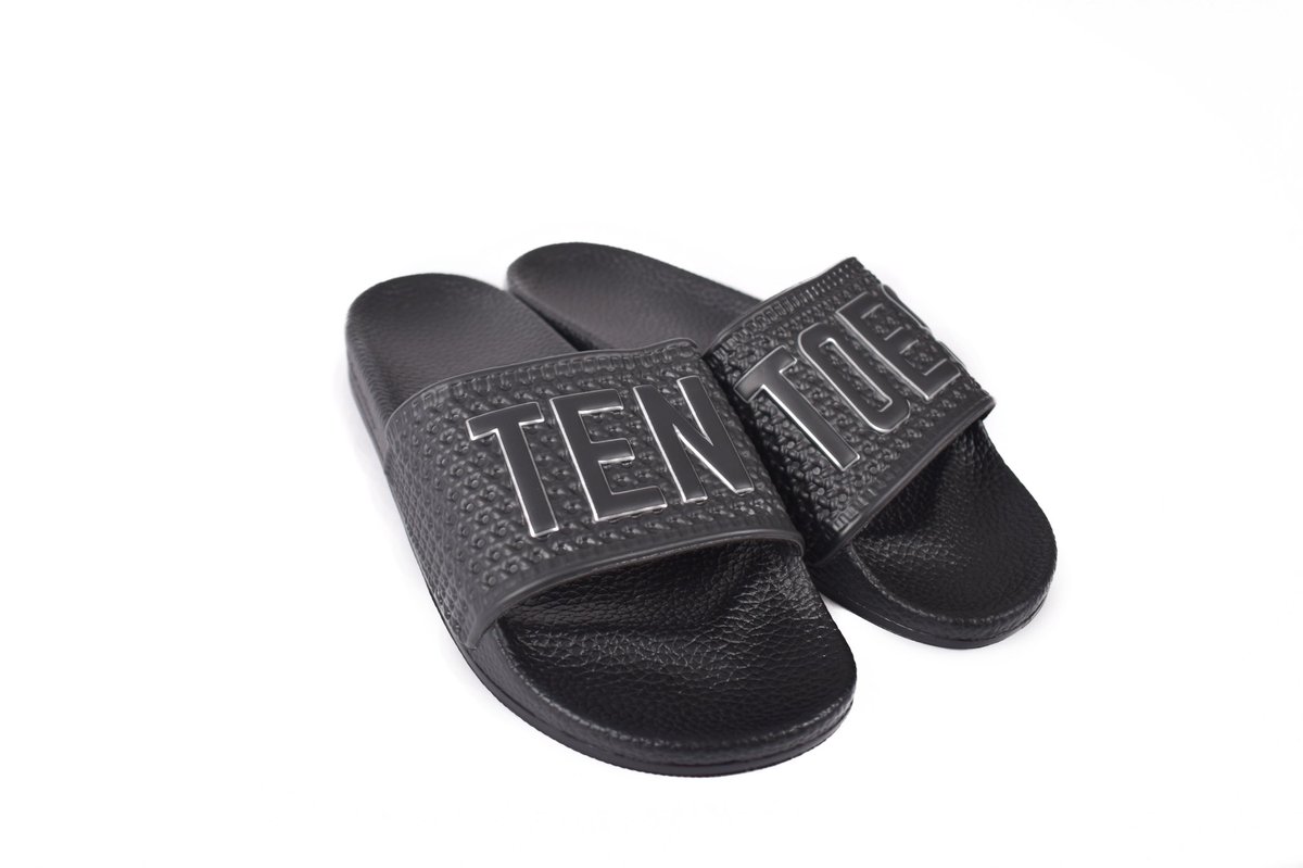 Discover AW20 Mbulu Black TT Slides tentoes.uk 👣