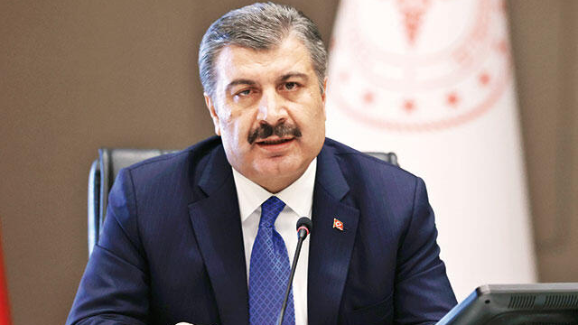 GazeteTan's tweet photo. #Sağlık Bakanı #FahrettinKoca, #BilimKurulu toplantısı sonrası açıklamalarda bulunuyor.

https://t.co/n2DHs4KSc2 https://t.co/5WCkTnDthT