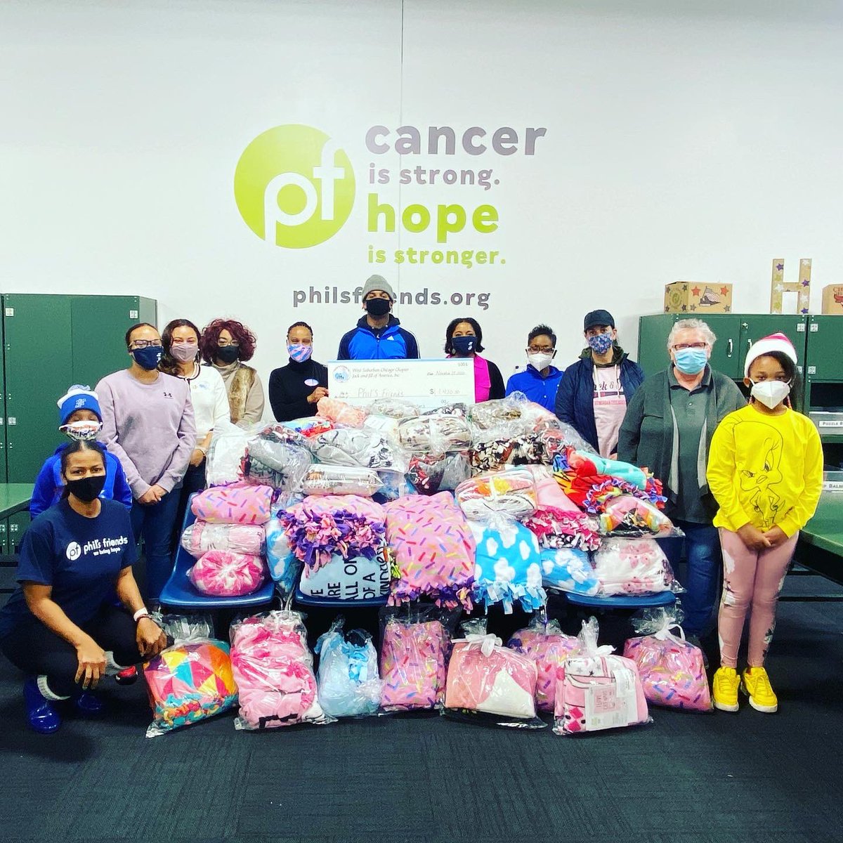 Phil's Friends tweet media