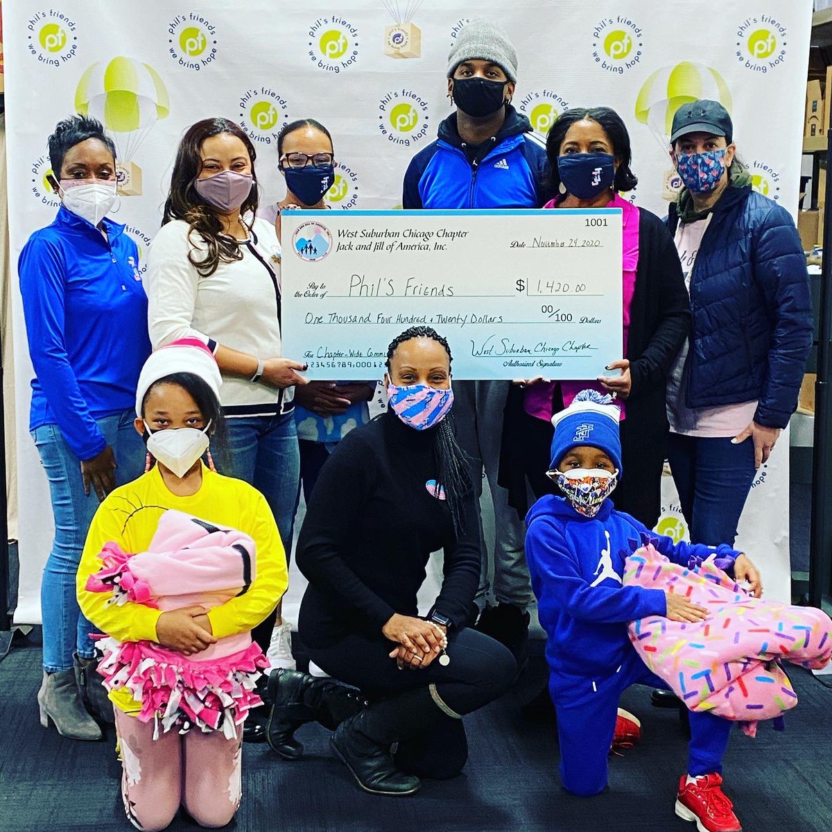 Phil's Friends tweet media