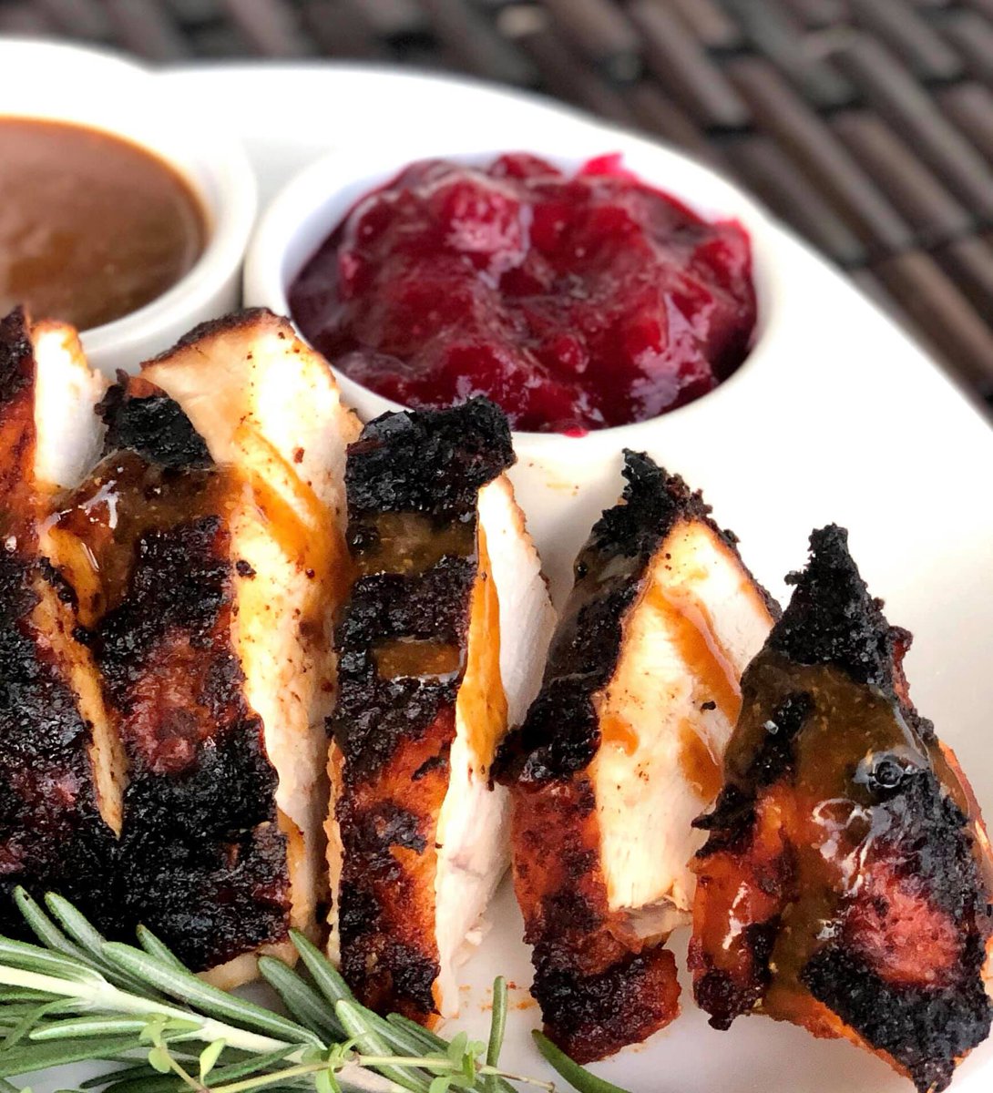 LetsCookSomFood's tweet photo. I wish cranberries are available all-year-round. They're good for many things.

❤️Sauce ➡️ https://t.co/7L14Z6MGeM
❤️Relish ➡️ https://t.co/XXK8CP6NWs
❤️Smoothie ➡️ https://t.co/370XhhiZfk
❤️Cocktail ➡️ https://t.co/yRMHKtvImz

#Thanksgiving #recipes #nomnom #Foodie #cranberries https://t.co/BB9mCeLw2z