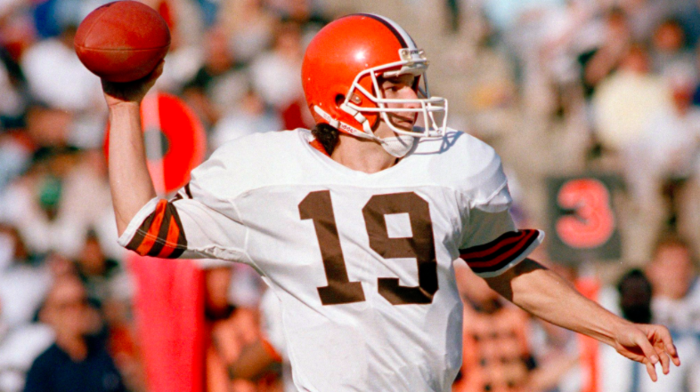  to wish Browns legend QB Bernie Kosar a HAPPY BIRTHDAY!!! 