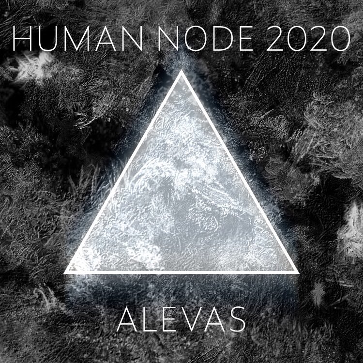 vr_noru's tweet photo. 【HUMAN NODE 2020/ALEVAS】
メタルシーンからV系シーンに殴り込みをかけたALEVASの、連続配信シングル第1弾。
別フィールドで活動していた際の楽曲を最新の音でリアレンジ。変拍子を多用した重たいサウンドに鍵盤の音なども加えた、異種格闘技戦とも言えそうな楽曲。恐ろしいバンドもいたもんだ。 https://t.co/48OmIWQElD