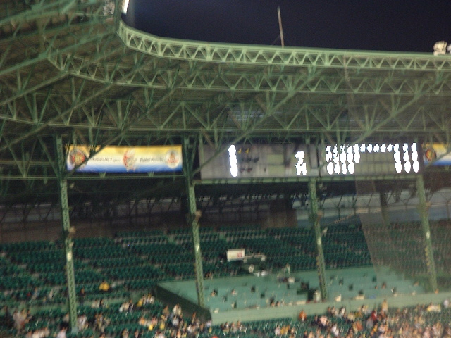 ホークスおめでとうついでに、03年10月19日当時ダイエーホークスとの