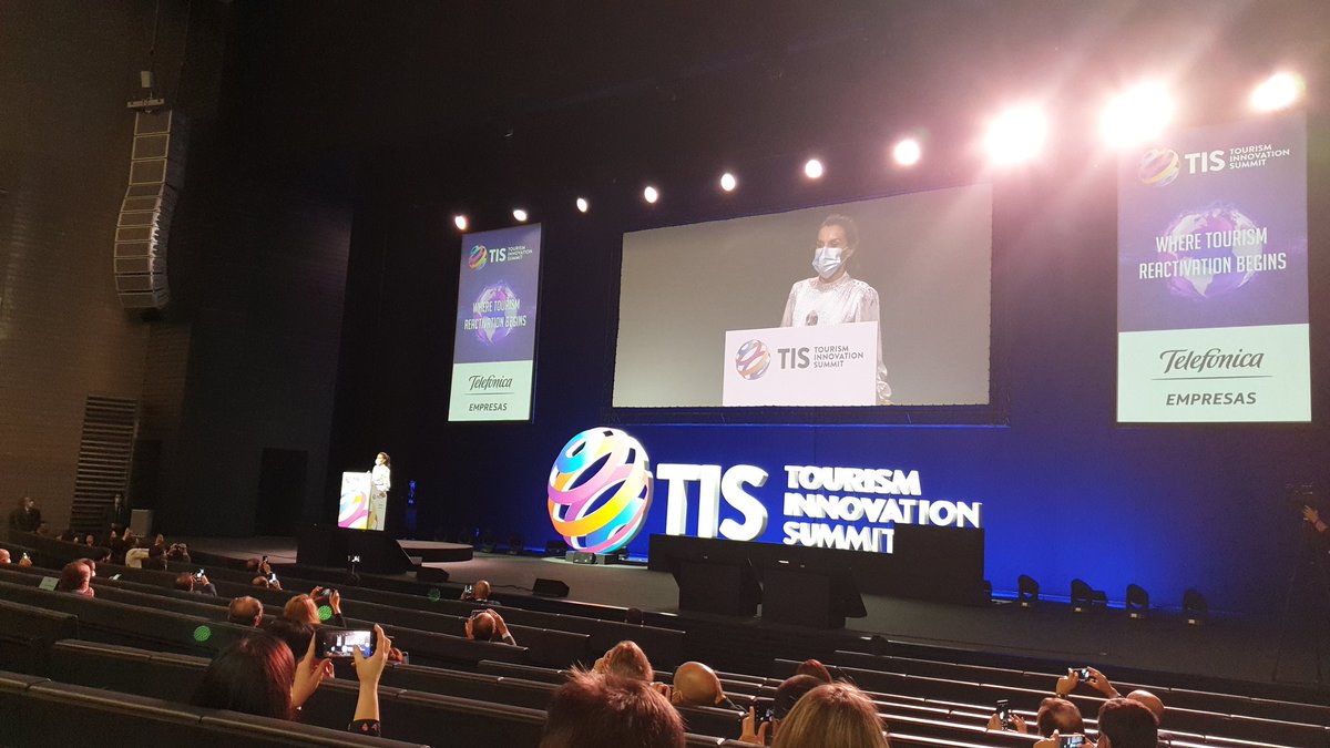 360GradosMC's tweet image. Con la inauguración de @tis_sevilla se confirman 3 realidades: 1 Se puede hacer un evento seguro 2 El turismo no muere se transforma 3 Sevilla esta en vanguardia del turismo @Ayto_Sevilla