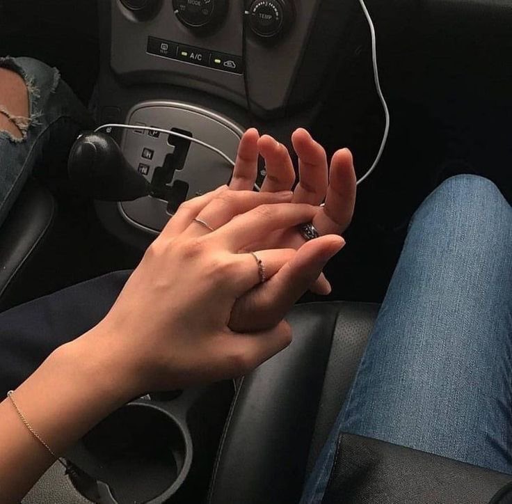 aestheticcouple's tweet photo. so much feelings https://t.co/U8gUgUX9v2