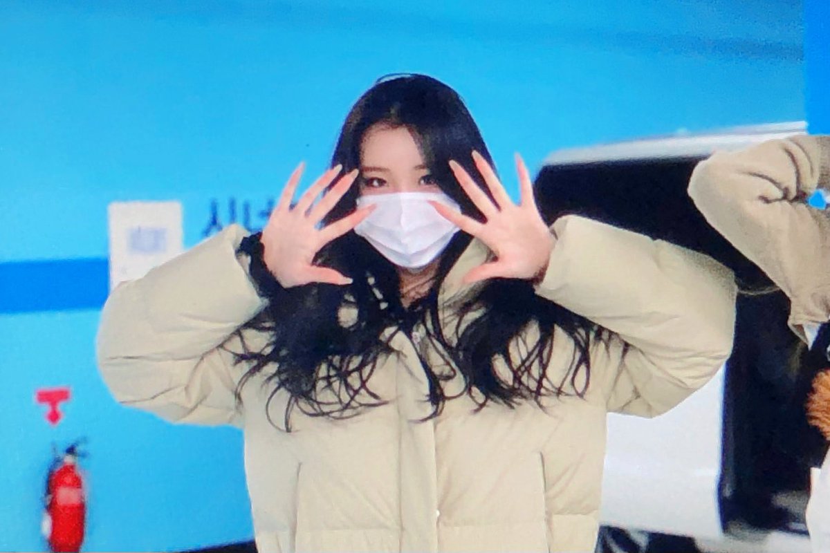 990818MB's tweet photo. 201125 주이 프리뷰

기여미

#모모랜드 #MOMOLAND #モモランド
#주이 #JOOE #이주원 #ジュイ https://t.co/lRUUE0bpzj