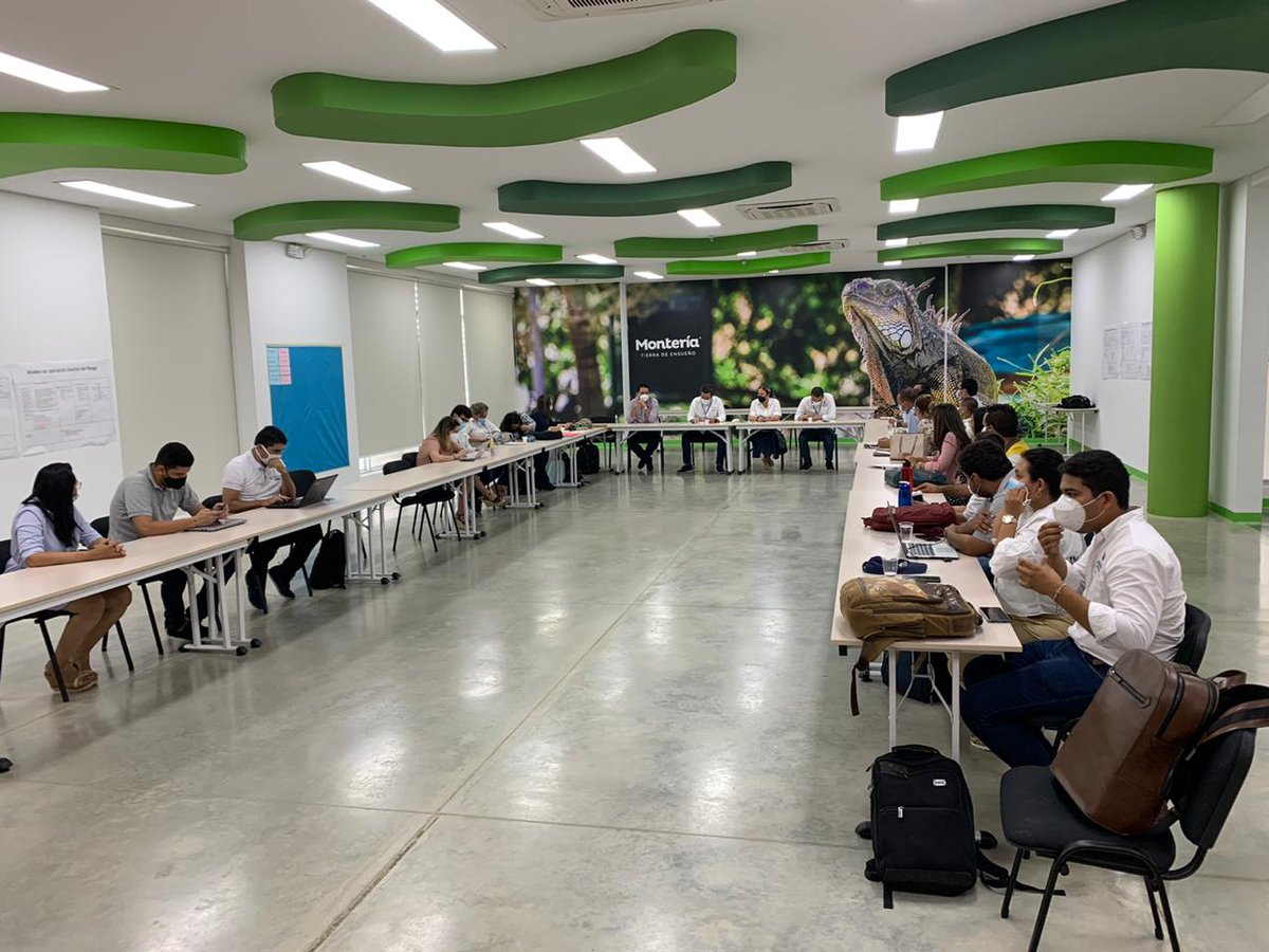 monterialcaldia's tweet photo. Con el acompañamiento del Departamento Administrativo de la Función Pública hemos iniciado el proceso de fortalecimiento de modernización/rediseño de la Alcaldía https://t.co/dzAHGCsHkT
