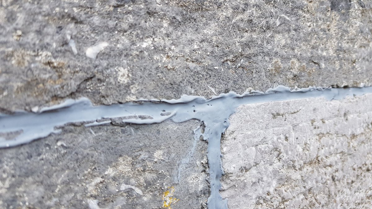 michaelposull's tweet photo. @SPABIreland I have been waiting patiently for this #IrishMaintenanceWeek Have a look at this @opwireland managed courthouse in #skibbereen #saynotocement or this substance? Anyone know what this is? https://t.co/Zxnyp1Oj0U