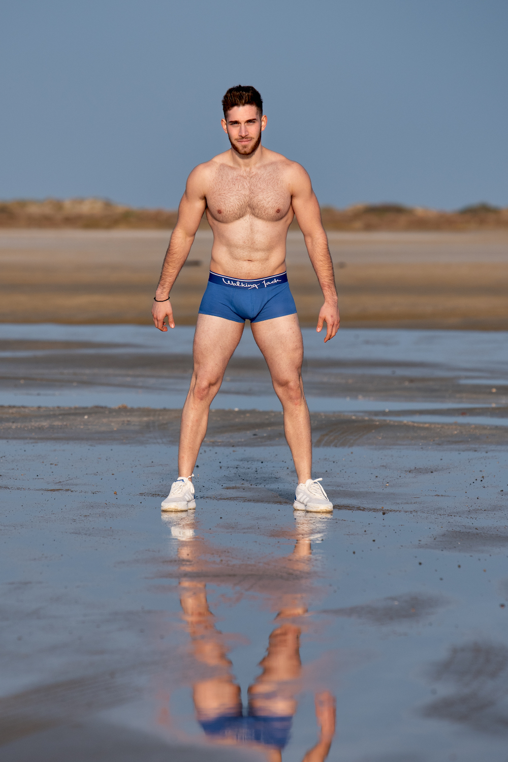 EnrJgm9XMAYaBw6?format=jpg&name=large