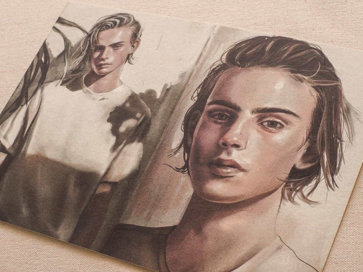 ร้าน Hyperist Printing &amp; Studio ถ่ายงานเราออกมาได้แบบ TT