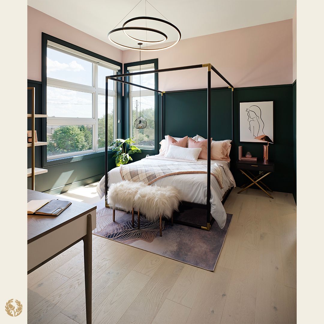 acorn_dev's tweet photo. Nestled in our #LimerickPoint community, our #WinslowHouse is a luxurious property with elegant interiors. This bedroom features a combination of beautiful pastel pink, white and a dark green touches that blend perfectly together. For your private appointment, call 416.6023263 https://t.co/xjEdX5SwC9