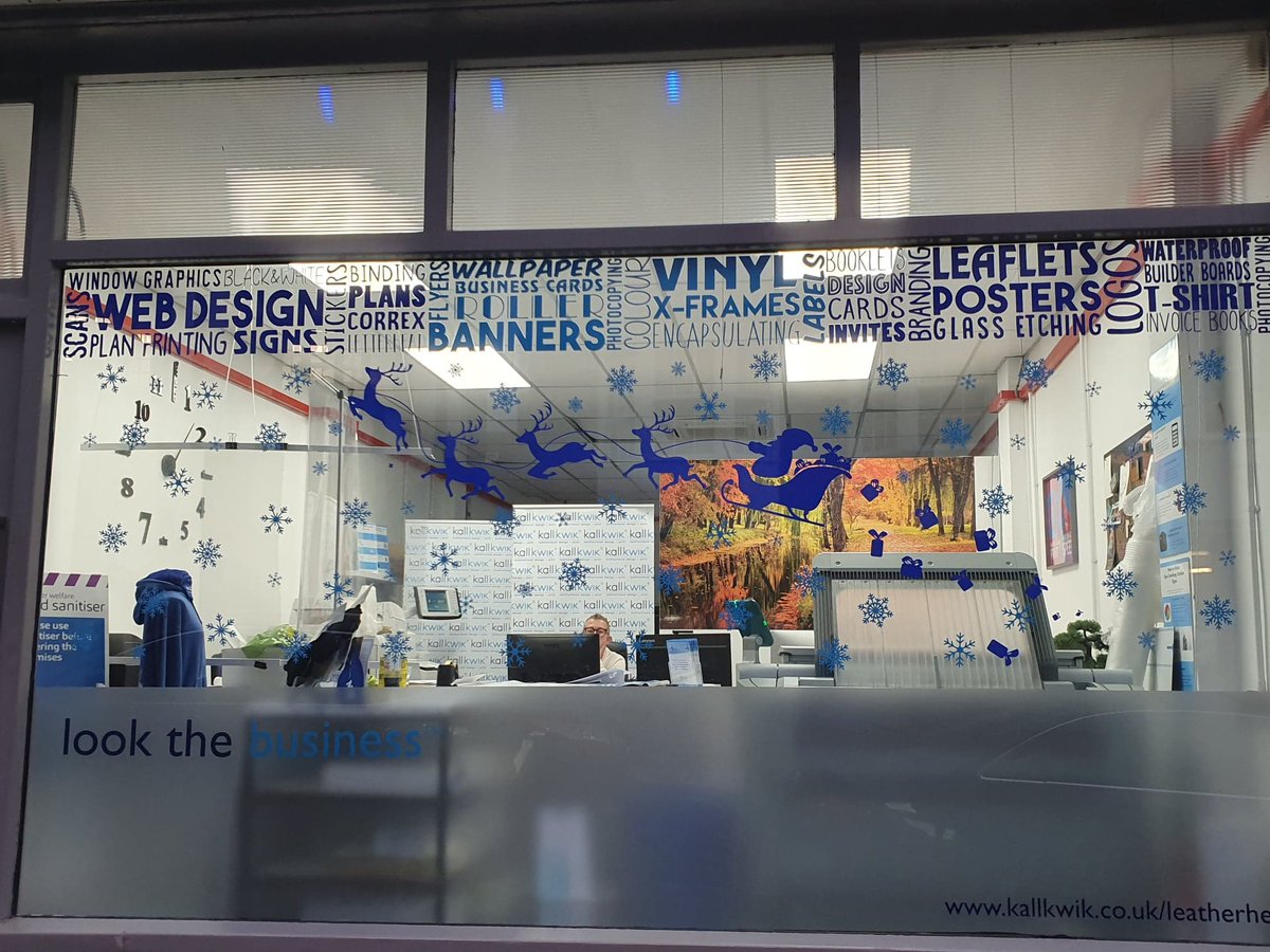 kkleatherhead's tweet image. We&apos;ve entered @MoleValleyDC Christmas Window Competition even though our doors are temporarily closed for walk ins... Who else is in? @MoleLocal @sryhilsradio @livingkt22 #ChristmasIsComing #PositiveVibes #molevalleyshoplocal