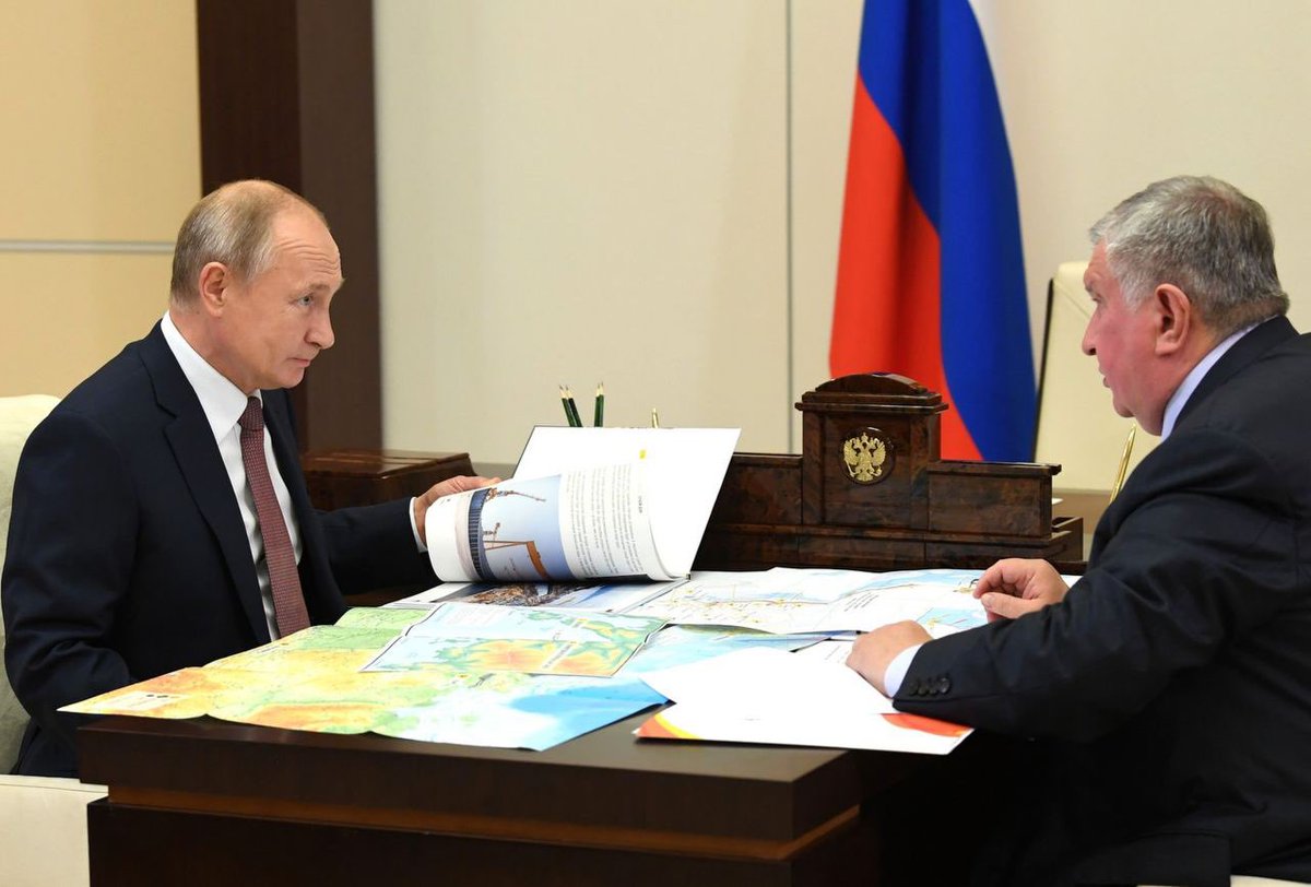 Игорь Сечин доложил Путину о реализации двух мега-проектов - судоверфи «Звезда» и освоении района нефтедобычи «Восток Ойл»