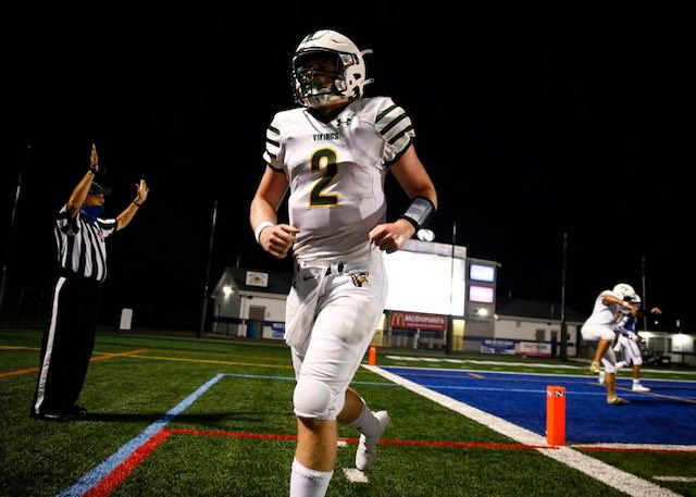 mattrauscher's tweet image. Senior year❕ hudl.com/v/2EgnZQ