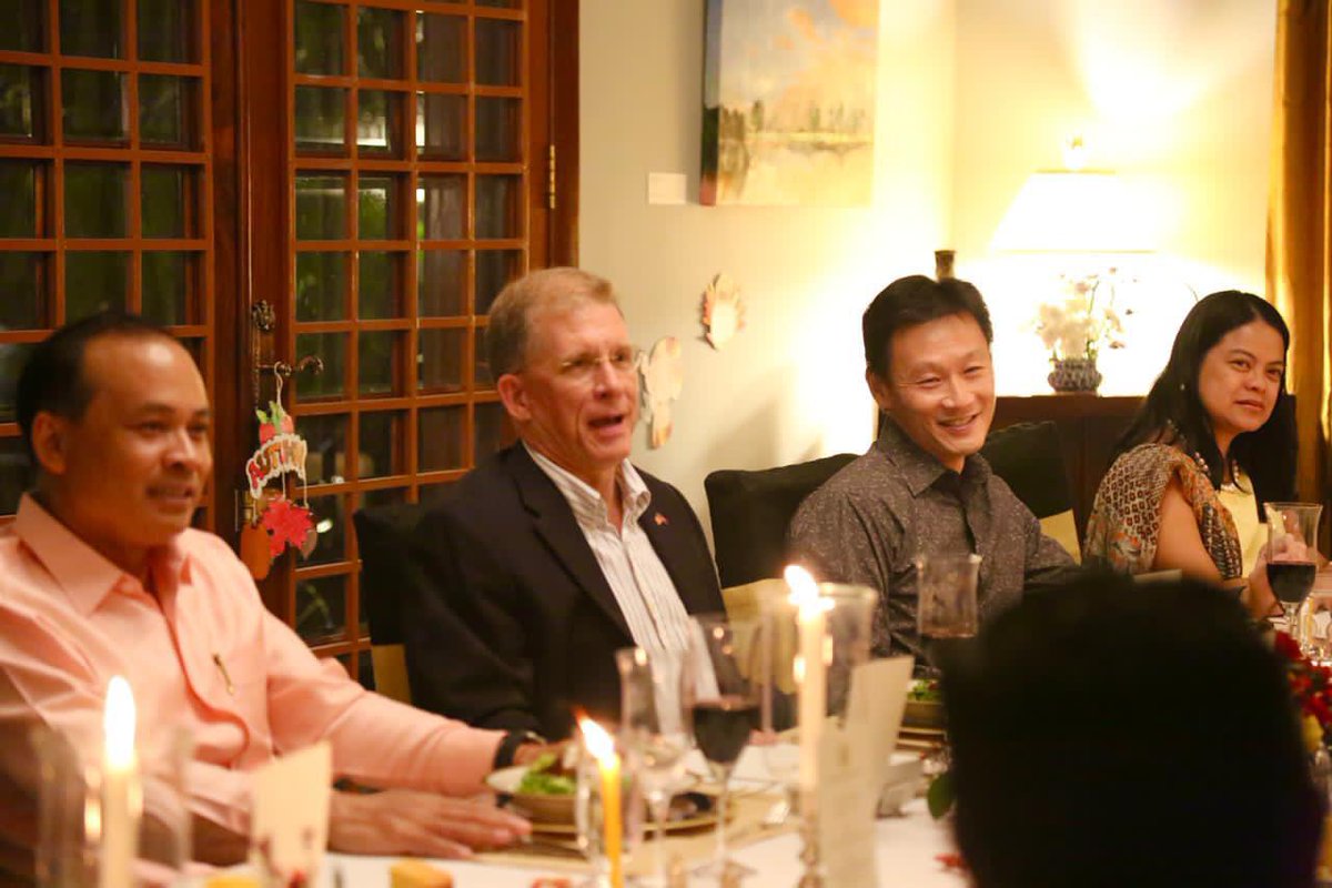 Ambassador W Patrick Murphy A Twitter Hosted A Traditional Thanksgiving Dinner For Se Asia Friends Including Asean Timorleste Ambassadors And Cambodia Dpm Fm Prak Sokhonn Congrats To Vietnam For Its Asean Chair