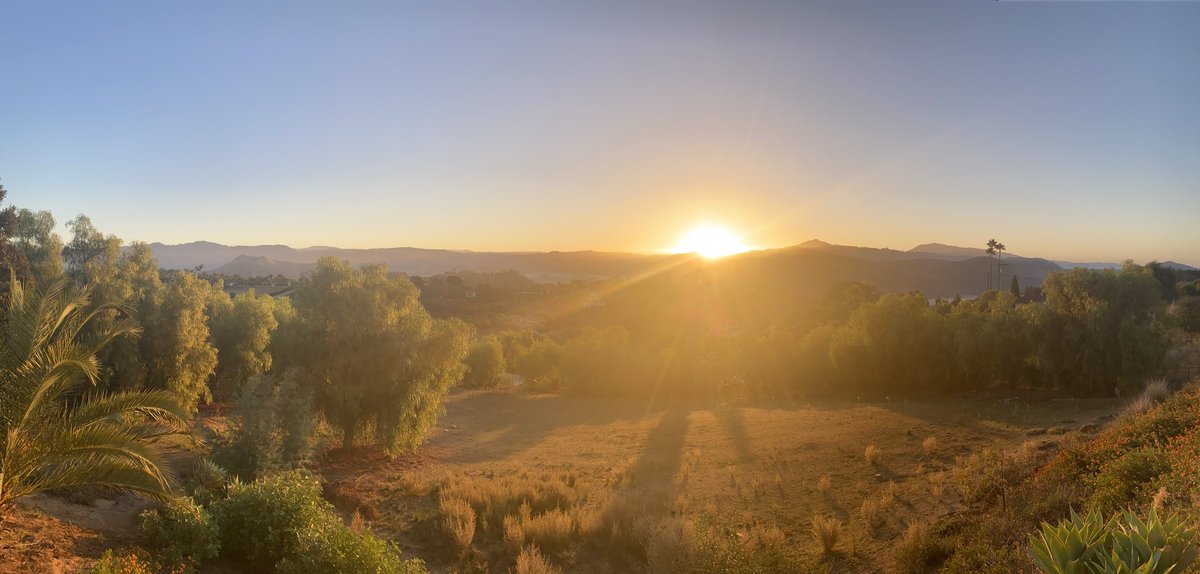 mfdSam's tweet image. Good morning San Diego (reporting from Escondido)