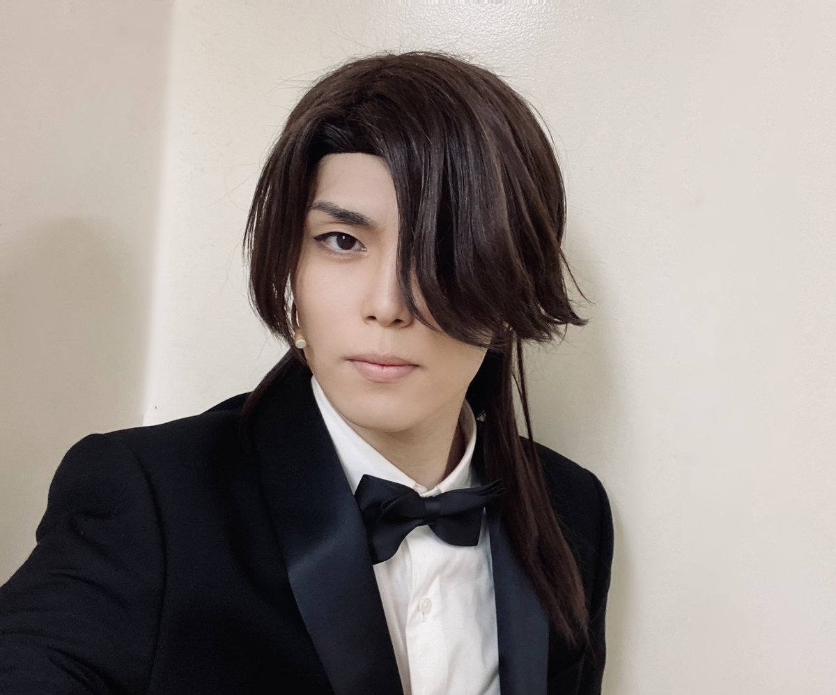 高士幸也 休演日明け 本日も舞台 血界戦線 ご観劇ありがとうございます 今作ではフィリップレノールを演じています 憧れの萩さん演じるギルベルトさんとのエピソードを大切に明日からも演じていきます 舞台血界戦線 Kekkai Butai 高士幸也 休演日明け 本日も舞台 血界戦線 ご観劇ありがとうございます 今作ではフィリップレノールを演じています 憧れの萩さん演じるギルベルトさんとのエピソードを大切に明日からも演じていきます 舞台血界戦線 Kekkai Butai