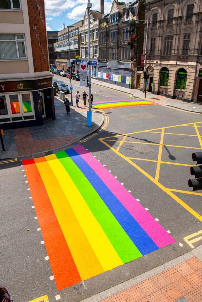 3/15 Greenwich (June 17th 2019 and June 15th 2020)Greenwich installed 3 temporary crossings at the Junction of Thomas Street and Wellington Street.In 2020 they would go even further when the council installed temporary crossings at 7 different locations across the borough.