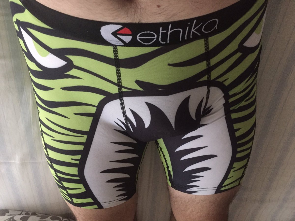 saggeradict's tweet photo. Ethika boxers #ethika #ethikaboxers #sagging https://t.co/S86tnxpaBD