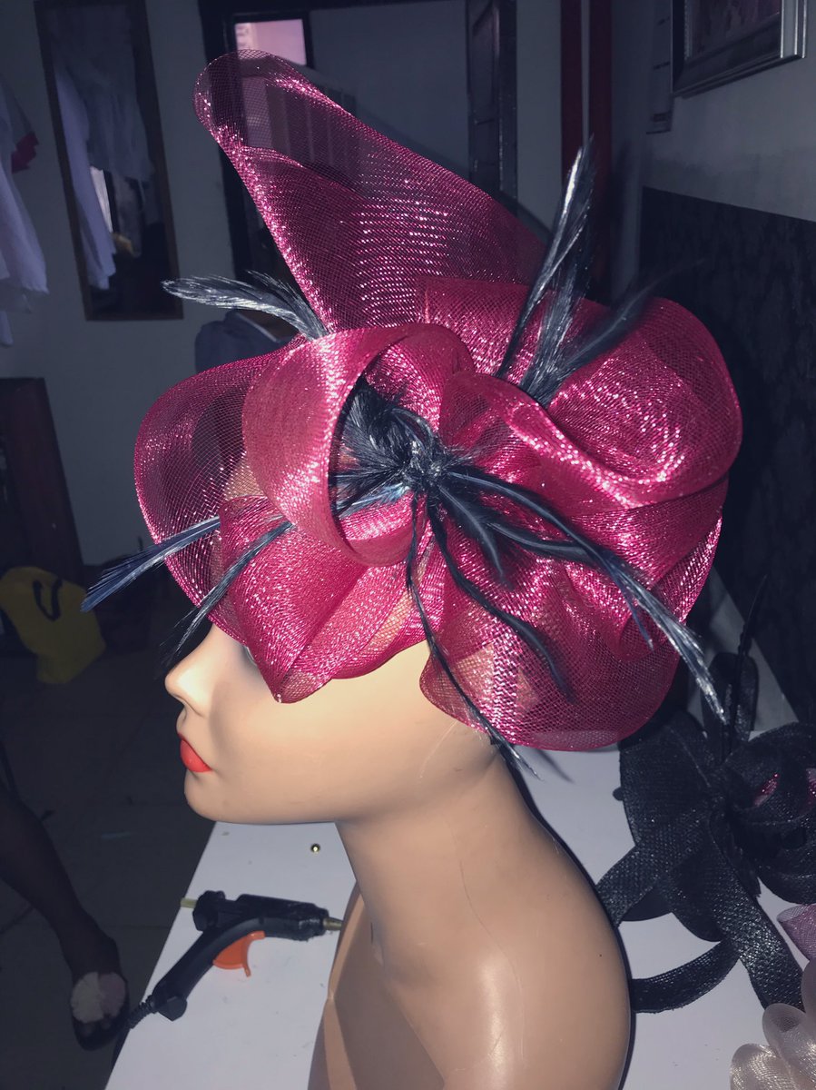 _Mandy_Allen's tweet photo. Hello world! A hearty congratulations to all the engaged couples. I make beautiful fascinators that can be delivered to any state and I’m very affordable. A dm away!  https://t.co/4wrXulos6C

If this crosses your tl pls retweet, grateful! 
Thread 👇🏾 https://t.co/HbPB3QnlJQ